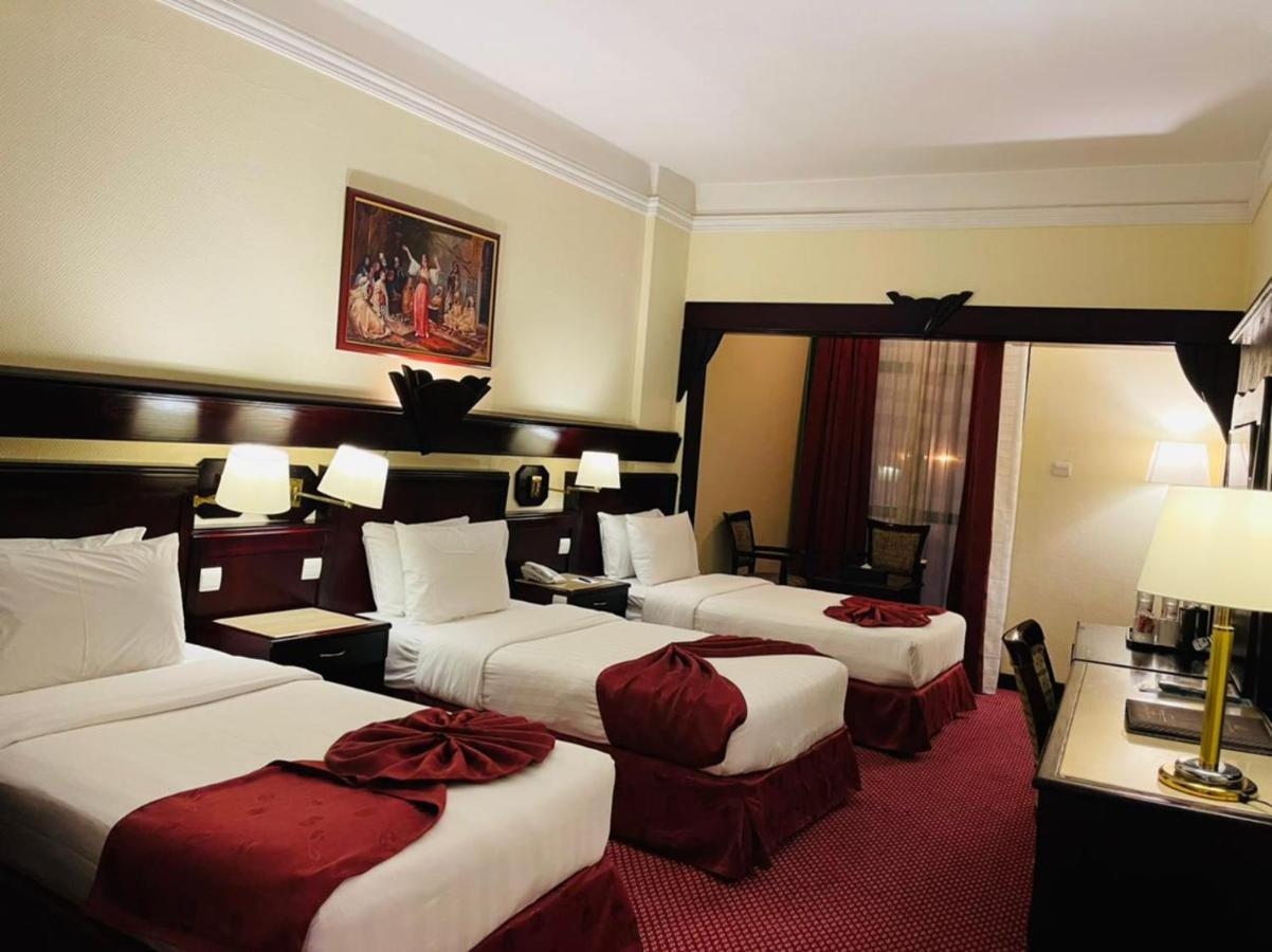 Claridge Hotel Dubaï Extérieur photo