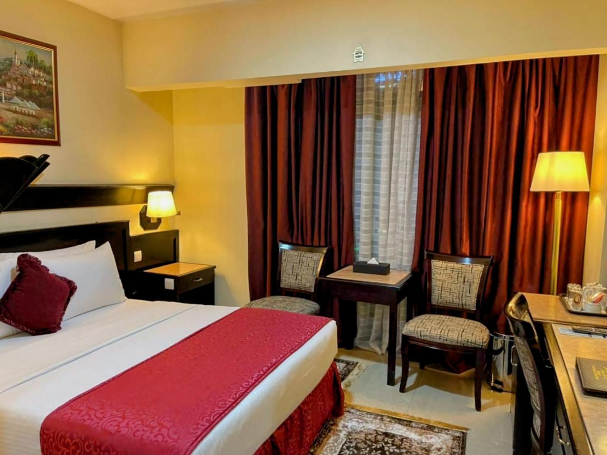 Claridge Hotel Dubaï Extérieur photo