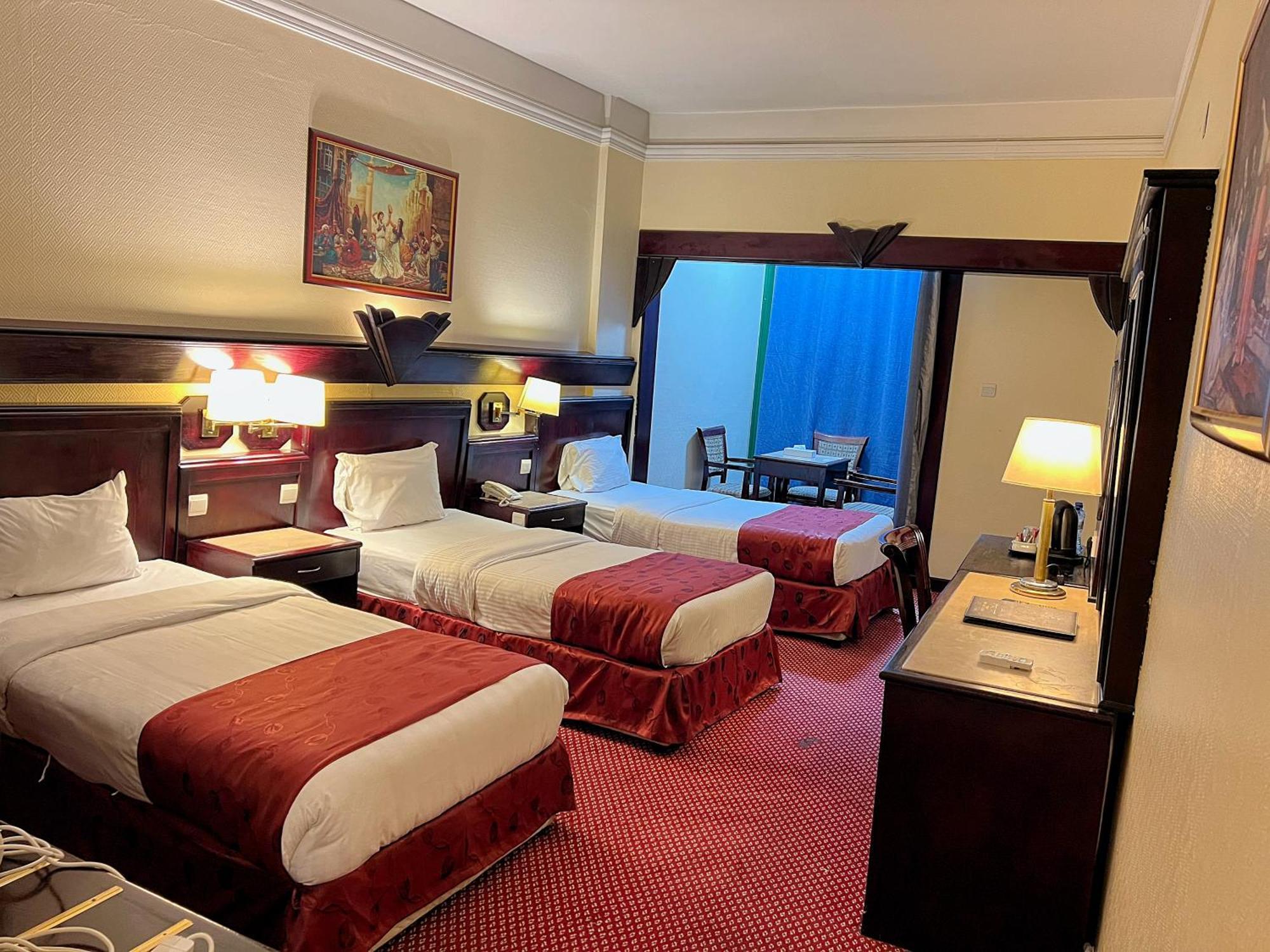 Claridge Hotel Dubaï Extérieur photo