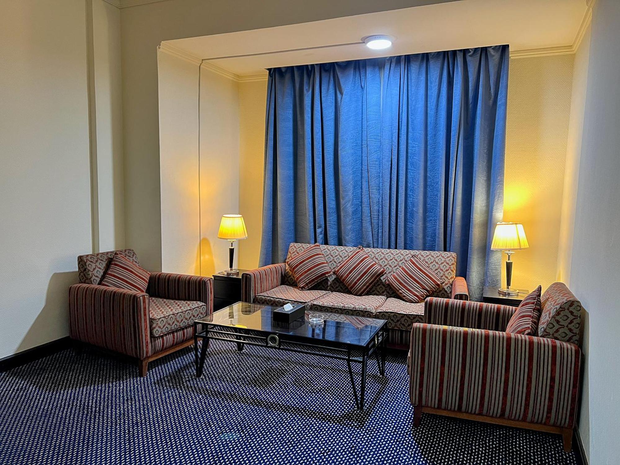 Claridge Hotel Dubaï Extérieur photo