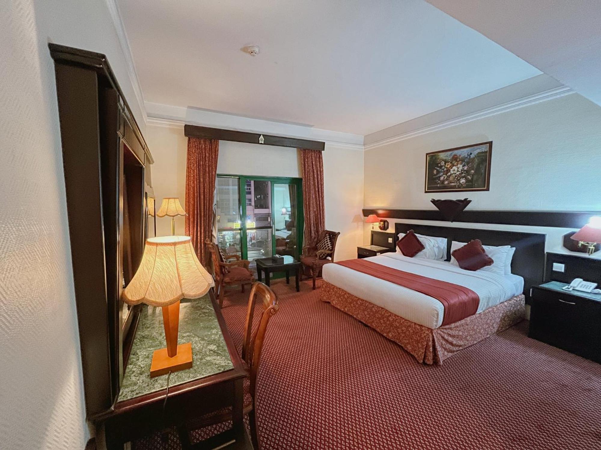Claridge Hotel Dubaï Extérieur photo