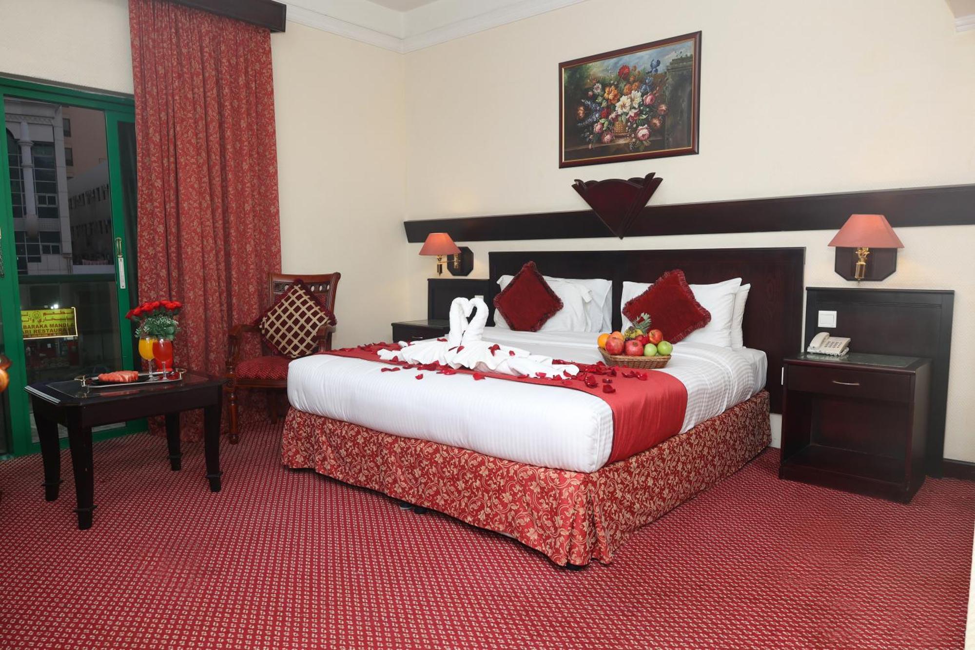 Claridge Hotel Dubaï Extérieur photo