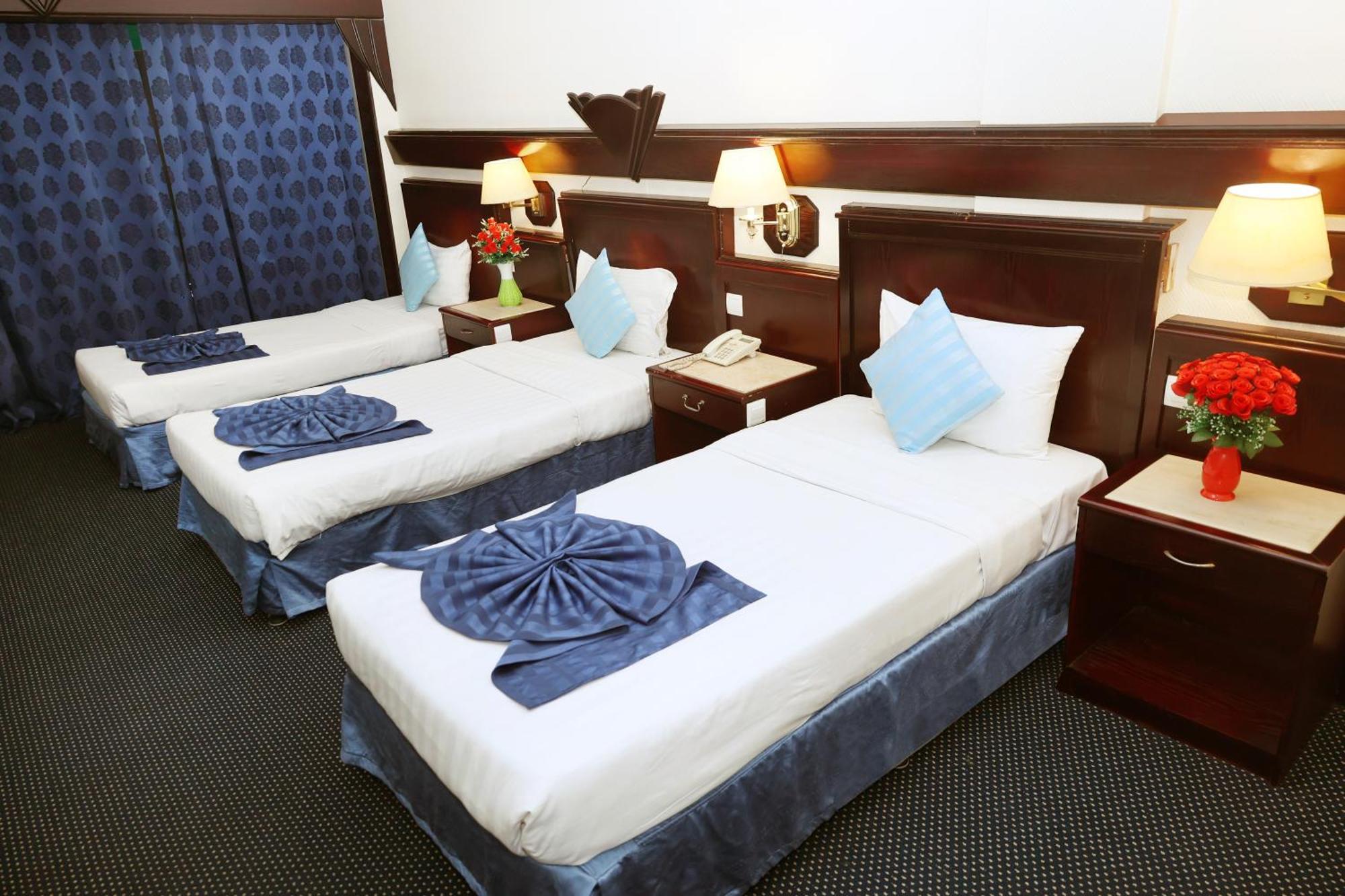 Claridge Hotel Dubaï Extérieur photo