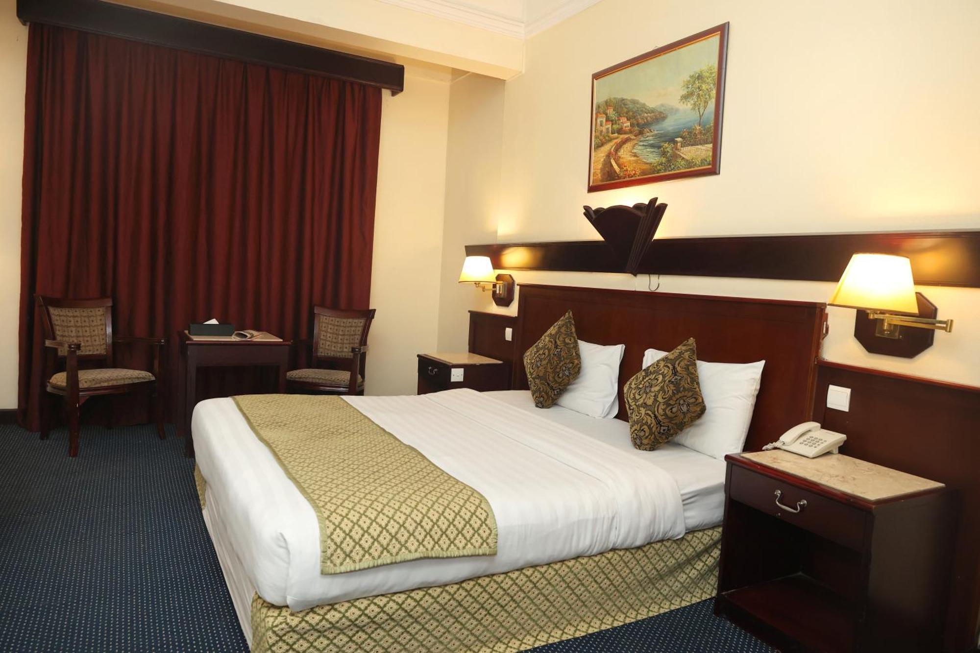 Claridge Hotel Dubaï Extérieur photo