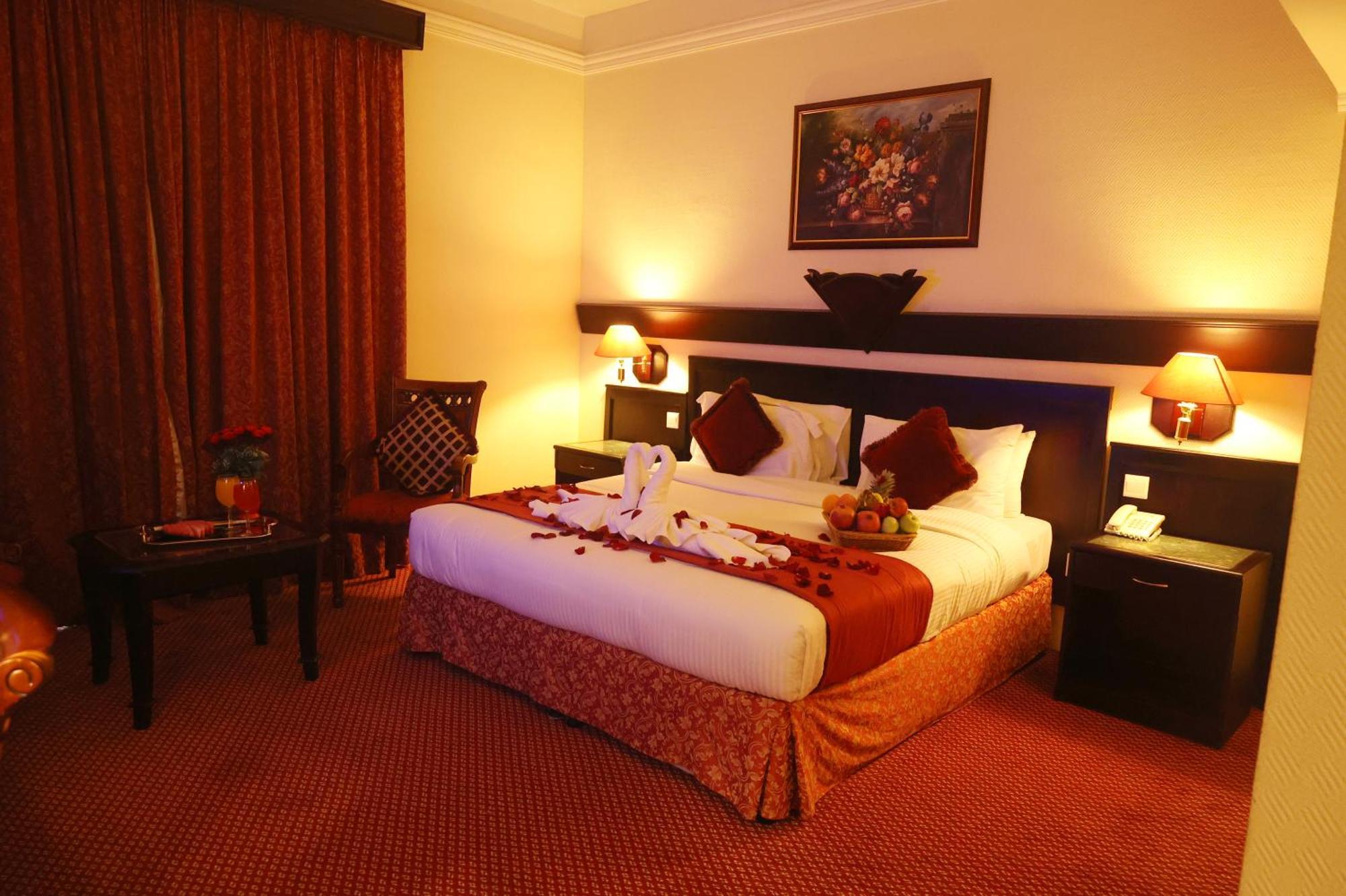 Claridge Hotel Dubaï Extérieur photo