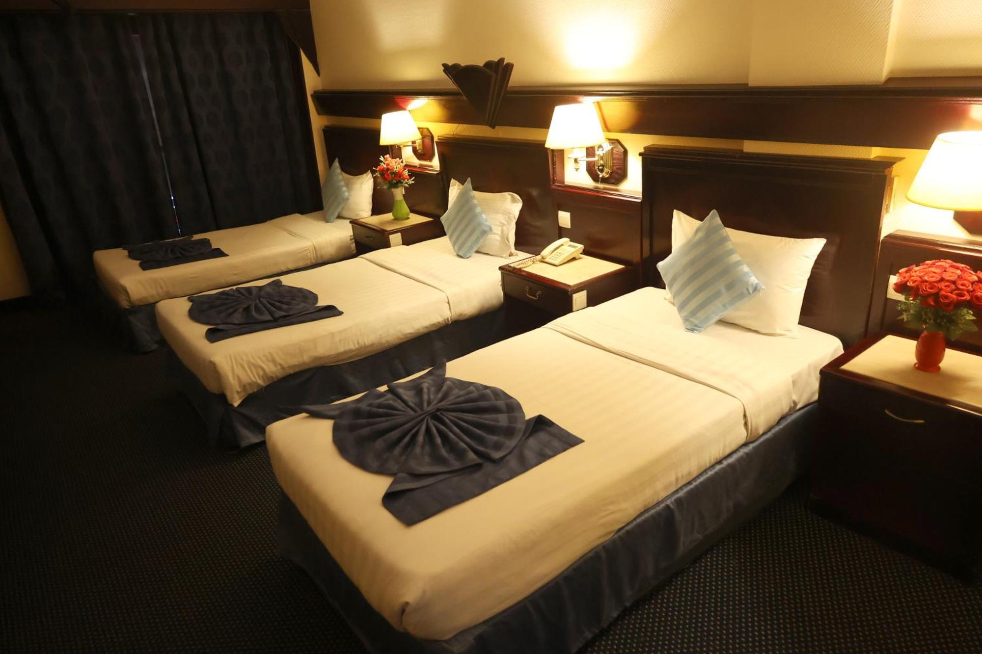 Claridge Hotel Dubaï Extérieur photo